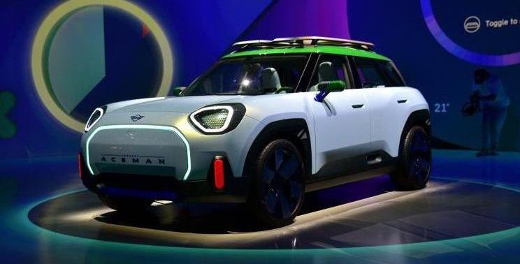 BMW, MINI, BMW X5, Rolls Royce, BMW i3