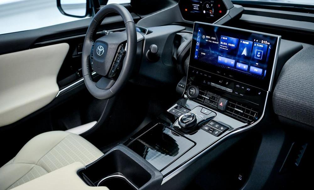 Toyota, BYD, FAW, Tesla, Model 3