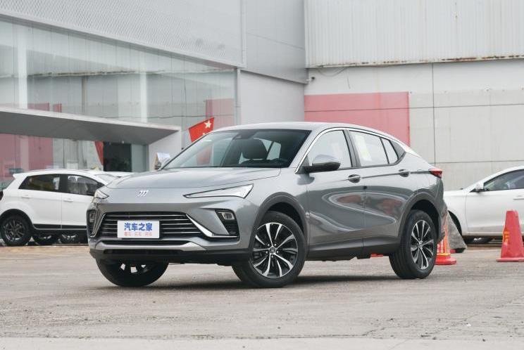 Buick, Cadillac, Chevrolet, LYRIQ Ruige, Cadillac CT5