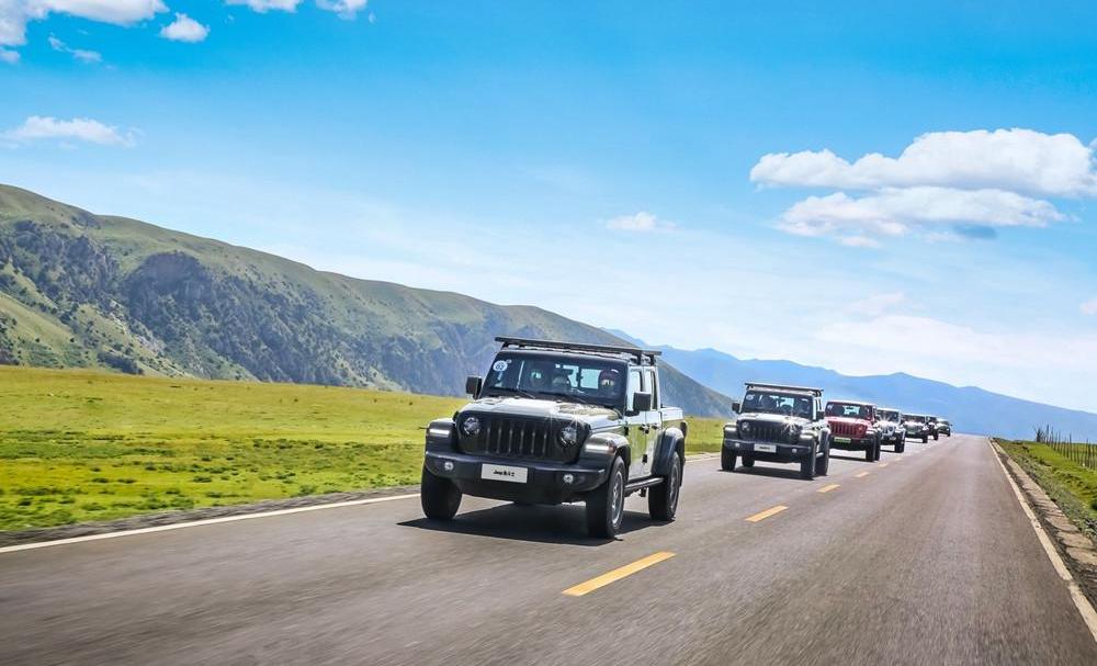 Jeep, concept, gladiator, herdsman 4xe, herdsman