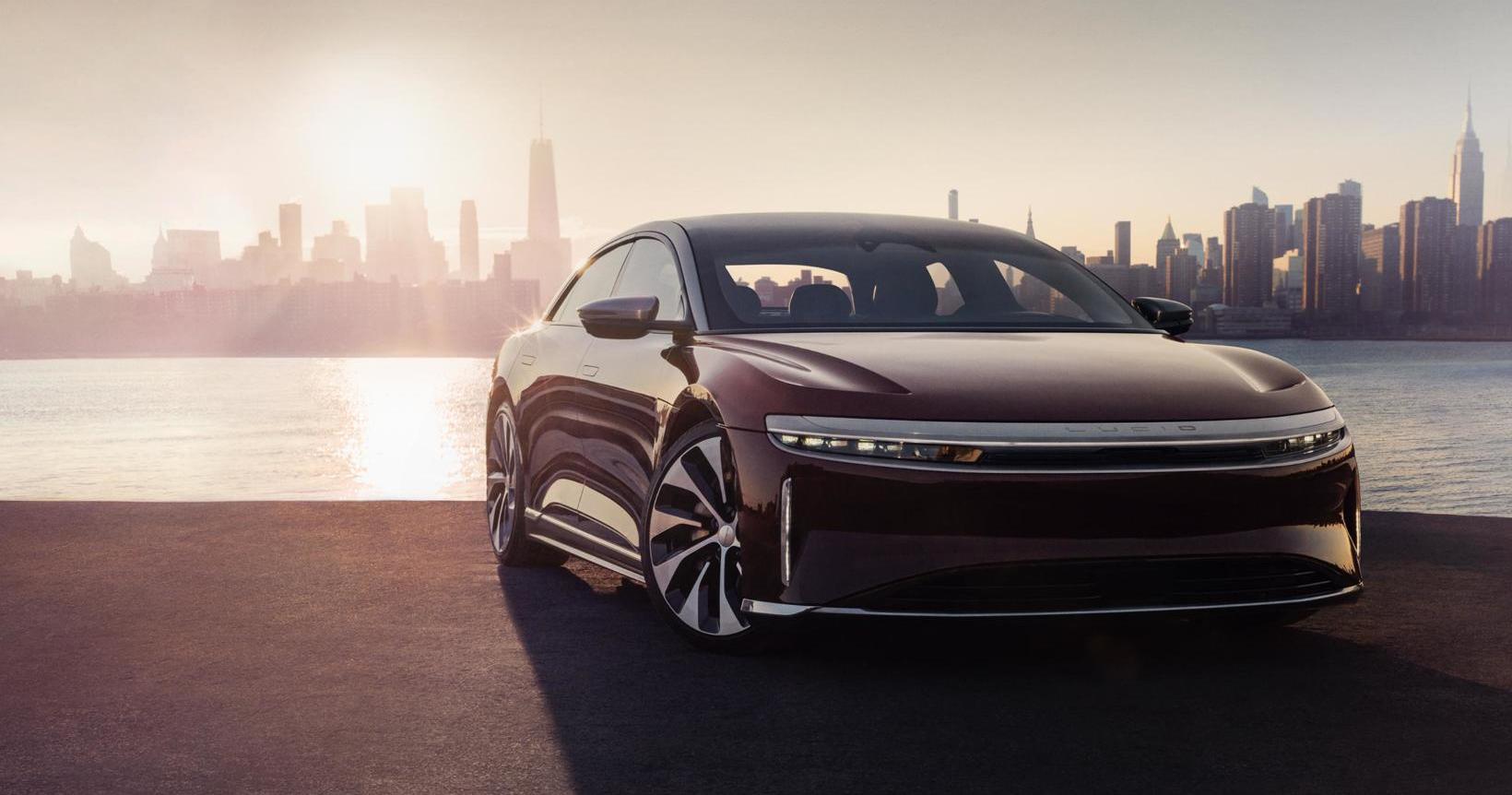 Mercedes-Benz, Tesla