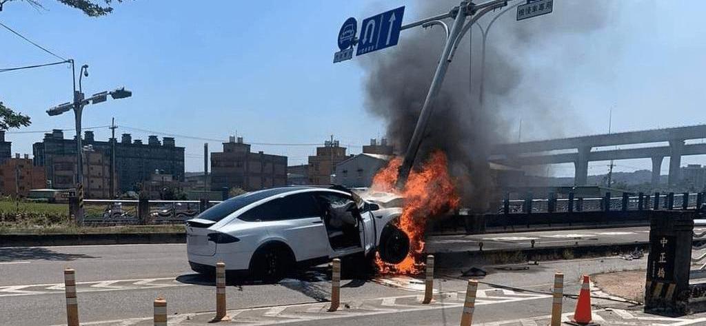 asked M5, Mercedes-Benz, BYD, Seals, Ford