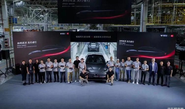 Mercedes-Benz, Dongfeng, Hechuang