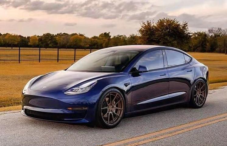 Tesla, model 3, model y