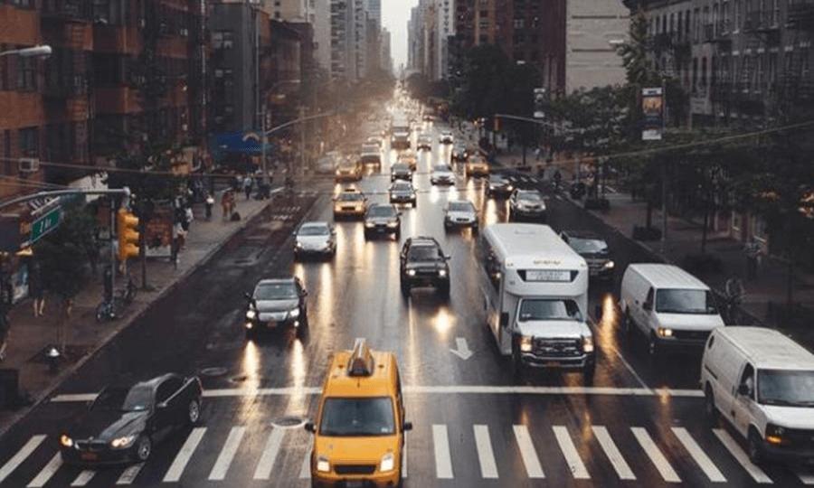 Mercedes-Benz, BMW, Tesla, Janice, Discovery