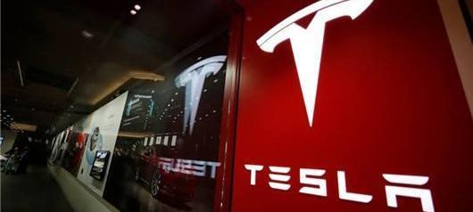 Tesla, Model Y,Model 3, remote