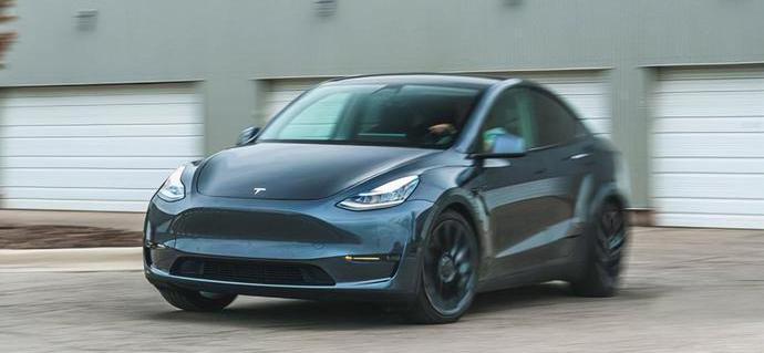 Tesla, Model Y,Model 3, remote