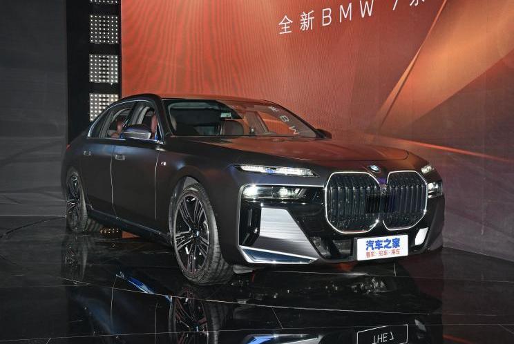 BMW, BMW 7 Series, Mercedes Benz, BMW 5 Series