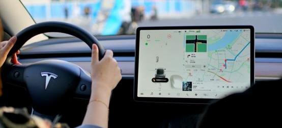 Tesla, BMW, Model 3, BMW 3 series, Toyota