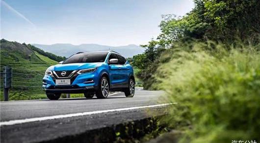 Nissan, Dongfeng, Qichen, Sylphy, England and finidi