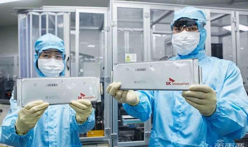 Hyundai, Tesla, Porsche, Taycan, Beijing