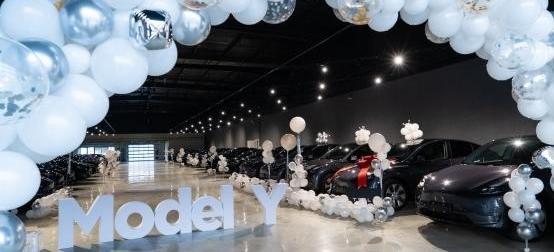 Tesla, Beijing, model y, model x, model s