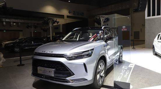 Beijing, Mercedes-Benz, ARCFOX, Modern, Rubik's Cube