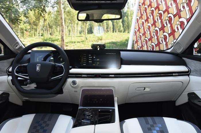 Pentium, Pentium E01, Pentium B70, Beijing