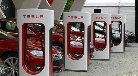 Weilai, Mercedes-Benz, Chang 'an, Dongfeng, Roewe