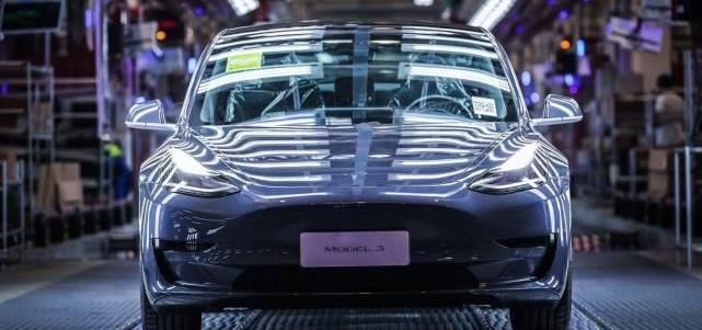 Model 3, Tesla, model y 