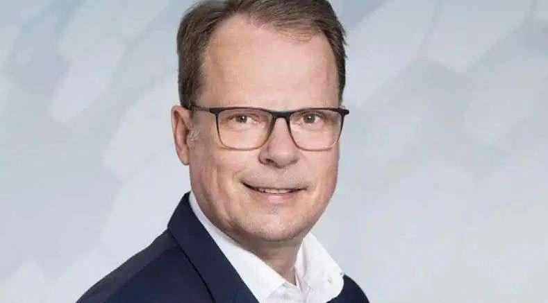 Tesla, Volkswagen, Audi, BMW, Weilai