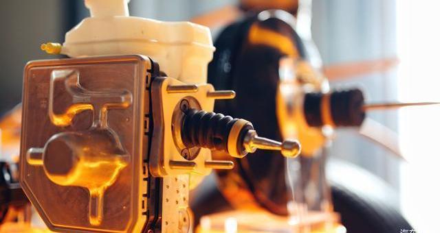 Ford, idea, century, Tesla, Weilai