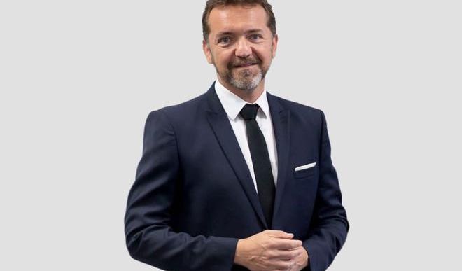 Jinbei, modern and superior, Nissan and Mitsubishi