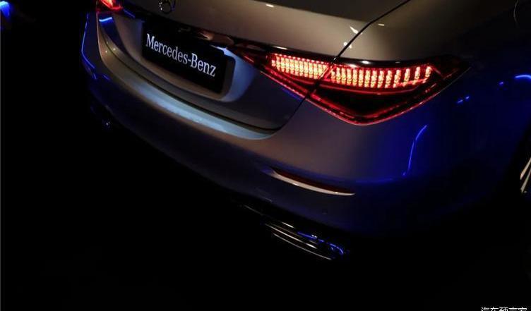 Mercedes-Benz, Mercedes-Benz S-Class, Discovery, Bentley, Hyundai