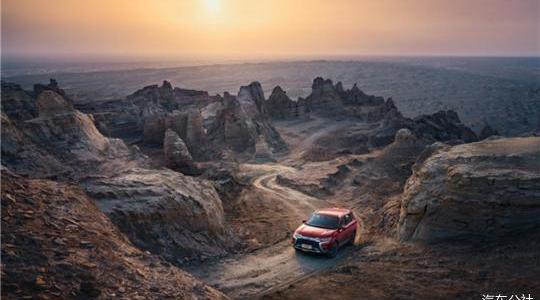 Mitsubishi, Outlander, Discovery, Looking Up, Audi