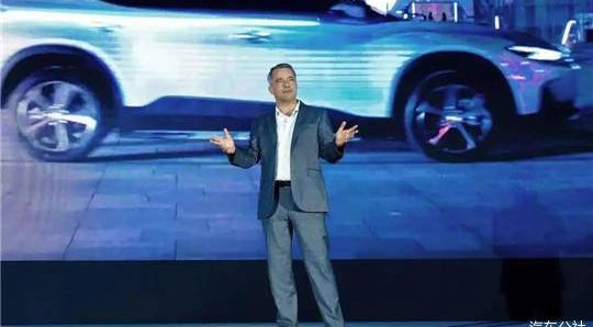 Cadillac, Man, Chevrolet, Tesla, Buick