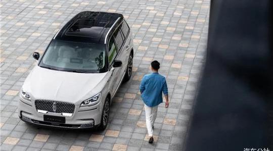 Lincoln, aviator, idea, adventurer