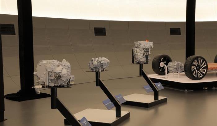 Tesla, Cadillac, Chevrolet, Buick, Escalade