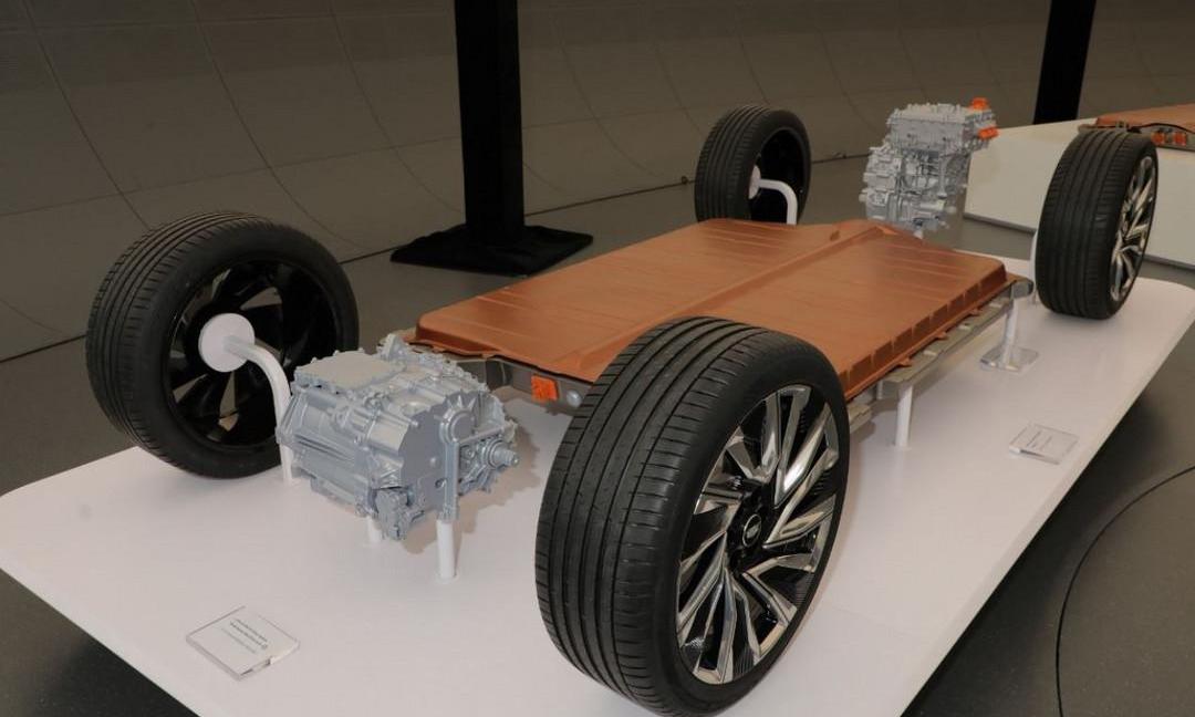 Buick, Cadillac, Chevrolet, Tesla, remote