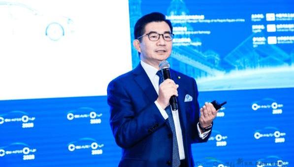 Tesla, Mercedes-Benz, BMW, Discovery, Roewe