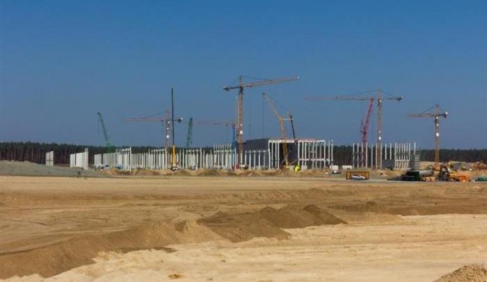 Tesla, BMW, Mercedes-Benz, Model 3, Honda