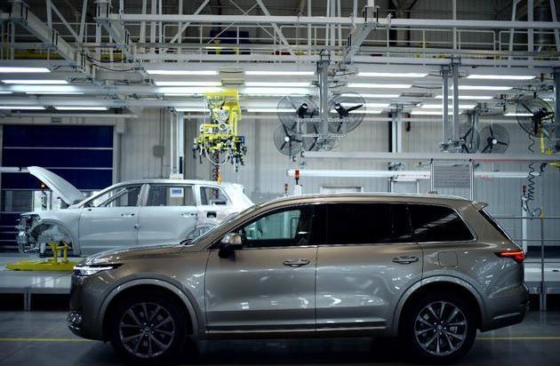 LI, Li ONE, Weilai, Beijingand Tucki