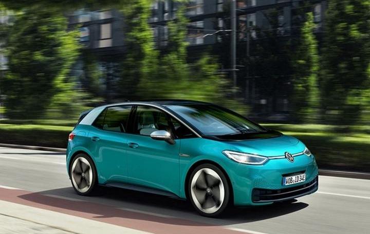 Tesla, BMW, LI, Weilai, Beijing