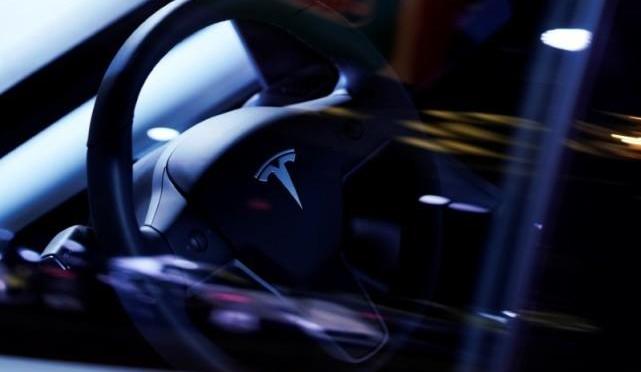 Tesla, Model X,Model 3,Model S, Volkswagen