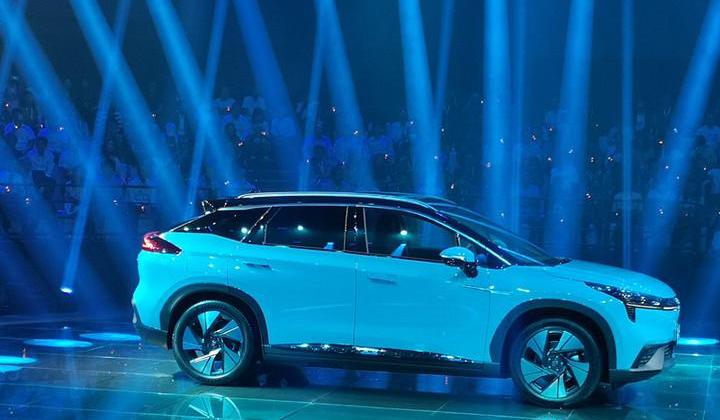 Tesla, Aian, Beijing