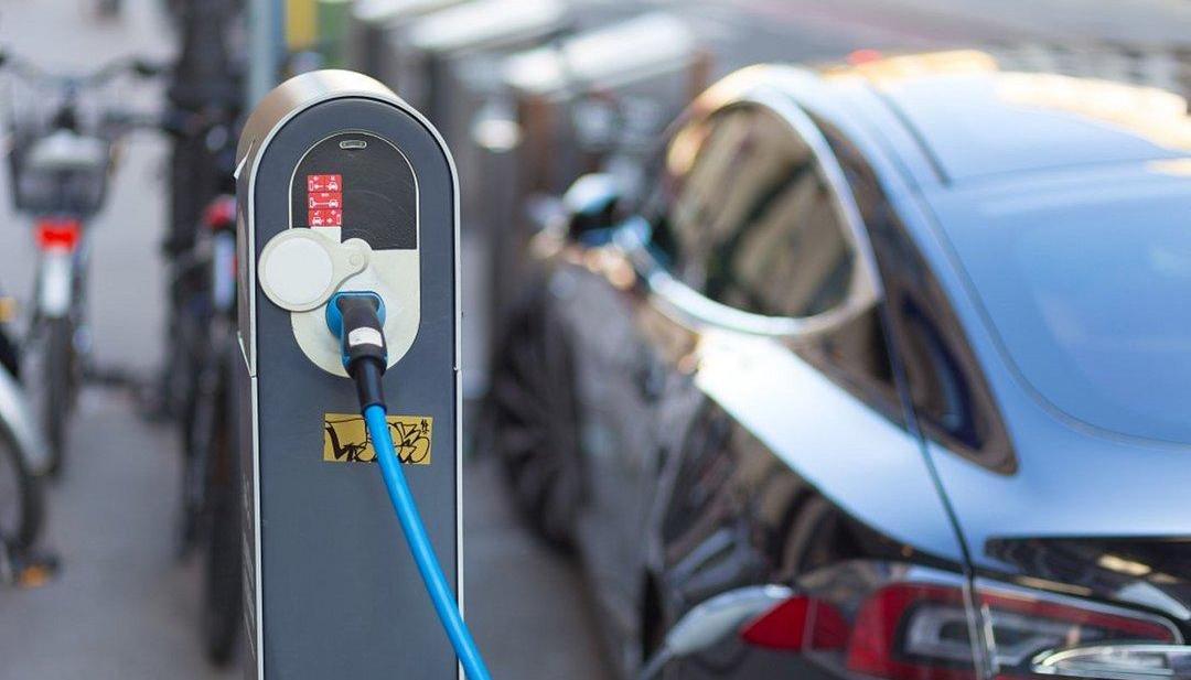 Weilai, LI, Tesla, FAW, Tucki