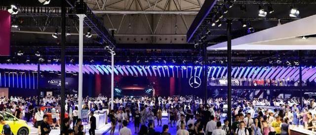 Ford, Lincoln, Audi, Aichi, Mercedes