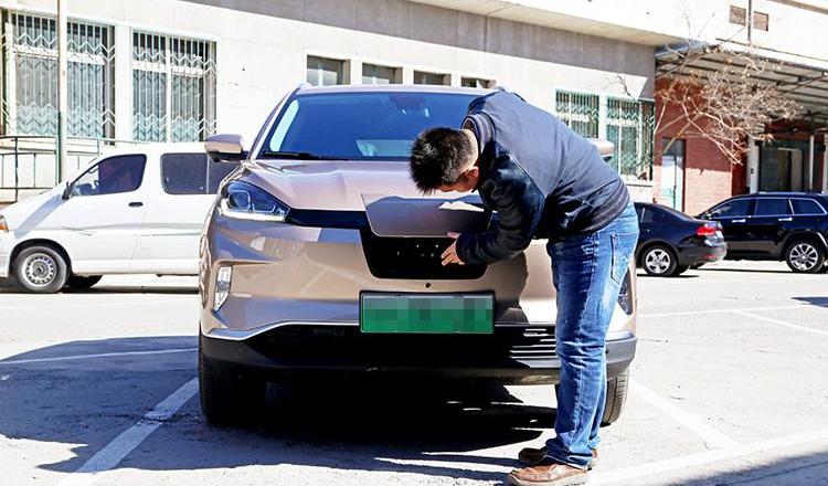 Weimar EX5, Beijing, Discovery, Gun, Roewe