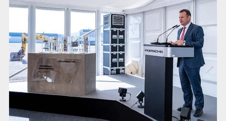 Porsche, Volkswagen, Macan, Taycan, Cayenne