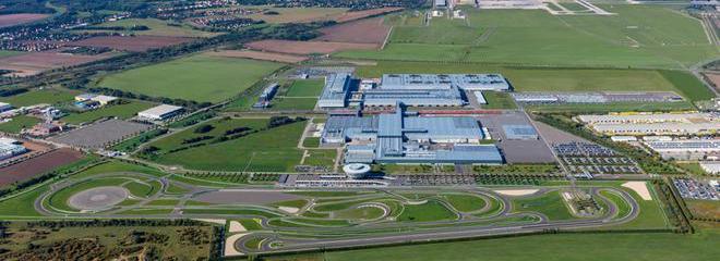 Porsche, Macan, Taycan, Cayenne, Panamera