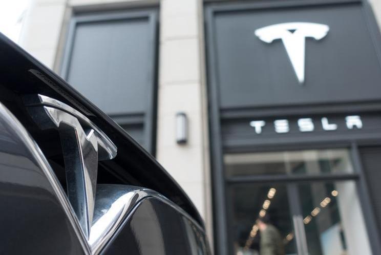 Aichi, Aichi U5, Tesla, Weilai, Audi