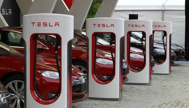 Tesla, Model 3, Weilai, Tucki, Jiangling