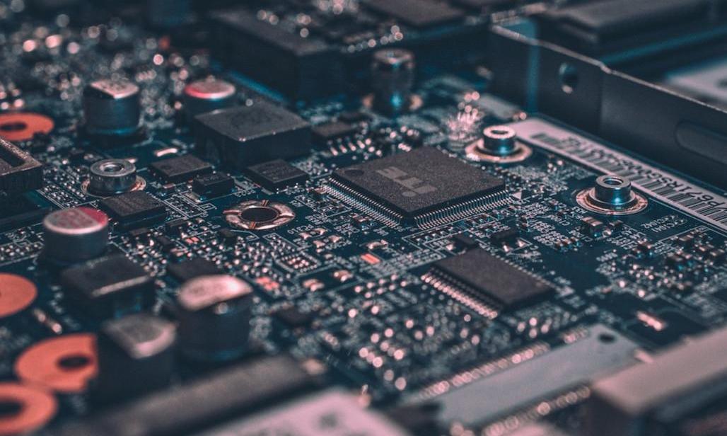 BYD, Mitsubishi, Tesla, Volkswagen, Toyota