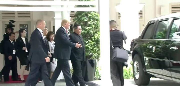 Phantom, Rolls-Royce, Mercedes-Benz, Cadillac, Discovery