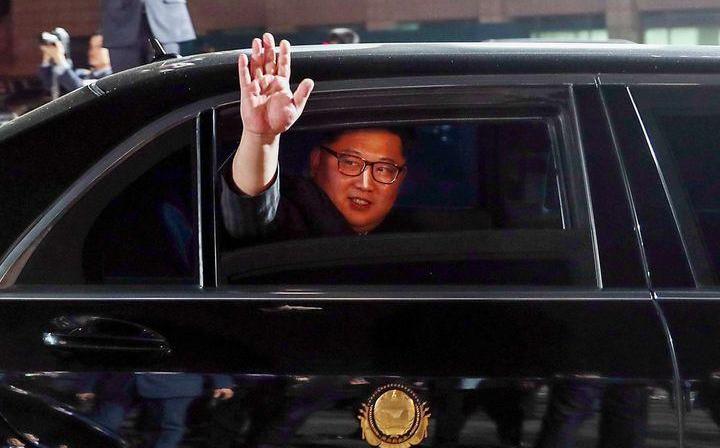 Phantom, Rolls-Royce, Mercedes-Benz, Cadillac, Discovery