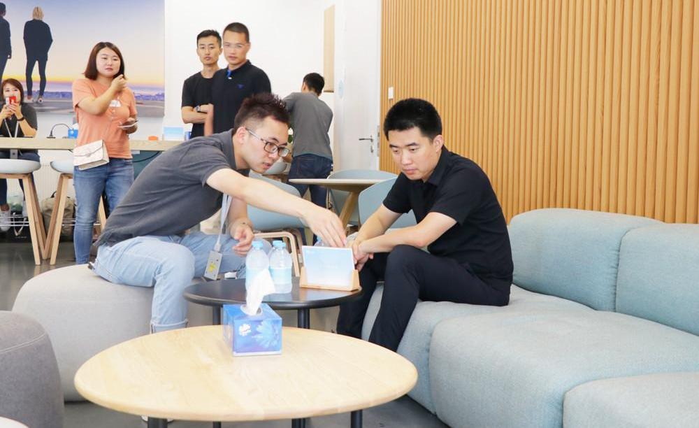 Weilai, Tesla, Weilai ES8, Beijing, Volkswagen