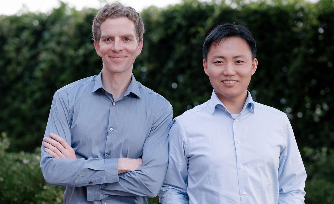 Beijing, Tesla, pioneer