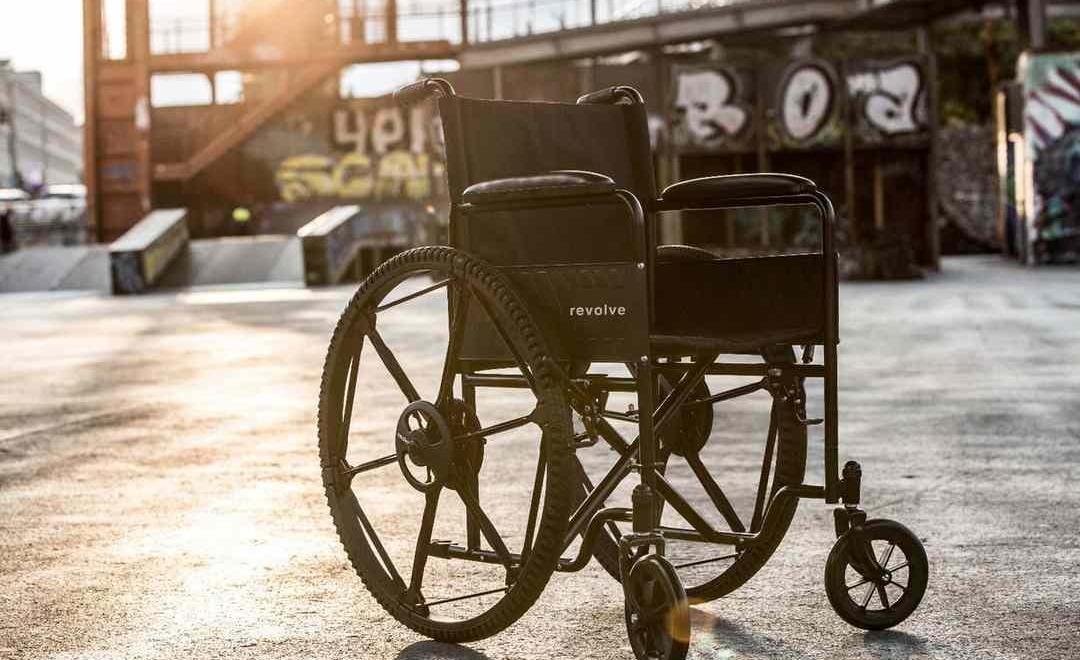 Mercedes-Benz, found