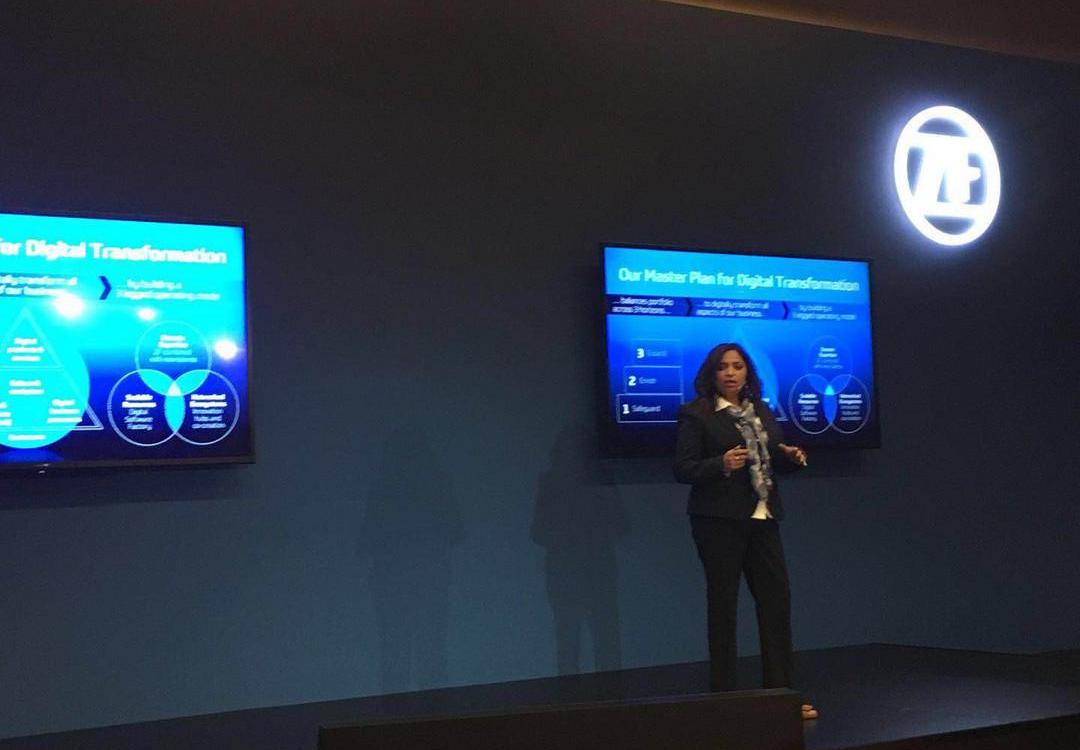 Audi, Bentley, Discovery, Tesla, Remote