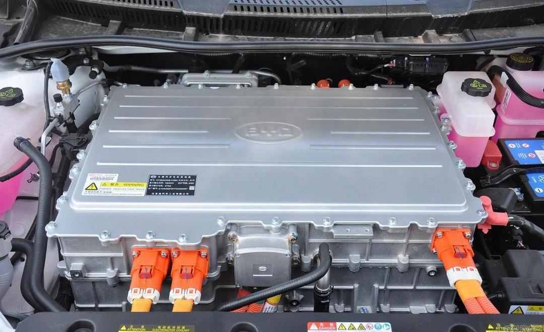 BYD, roewe, roewe eRX5, zotye, BMW